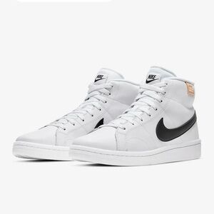 SOLD-NWT Nike Court Royale 2 Size 10 Men